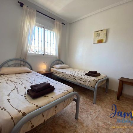 La Cinuelica, R3 1St Floor Apartment Com Pool L149 Torrevieja Eksteriør billede